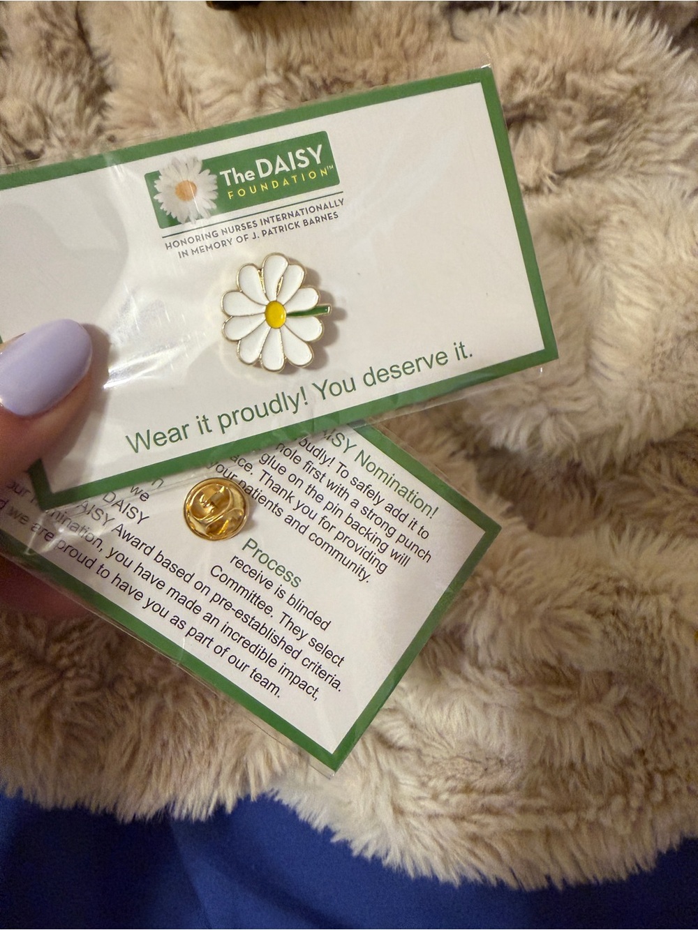 The Daisy Foundation nursing pin